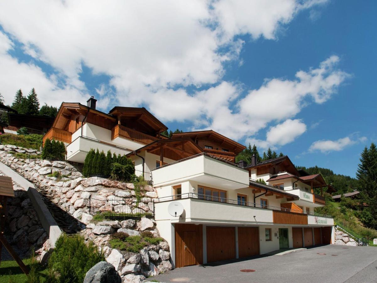 Chalet Apartment In Saalbach-Hinterglemm Exteriör bild
